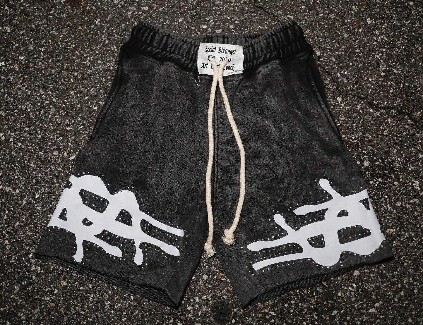 “Generational Wealth”Single Waistband Cotton Shorts