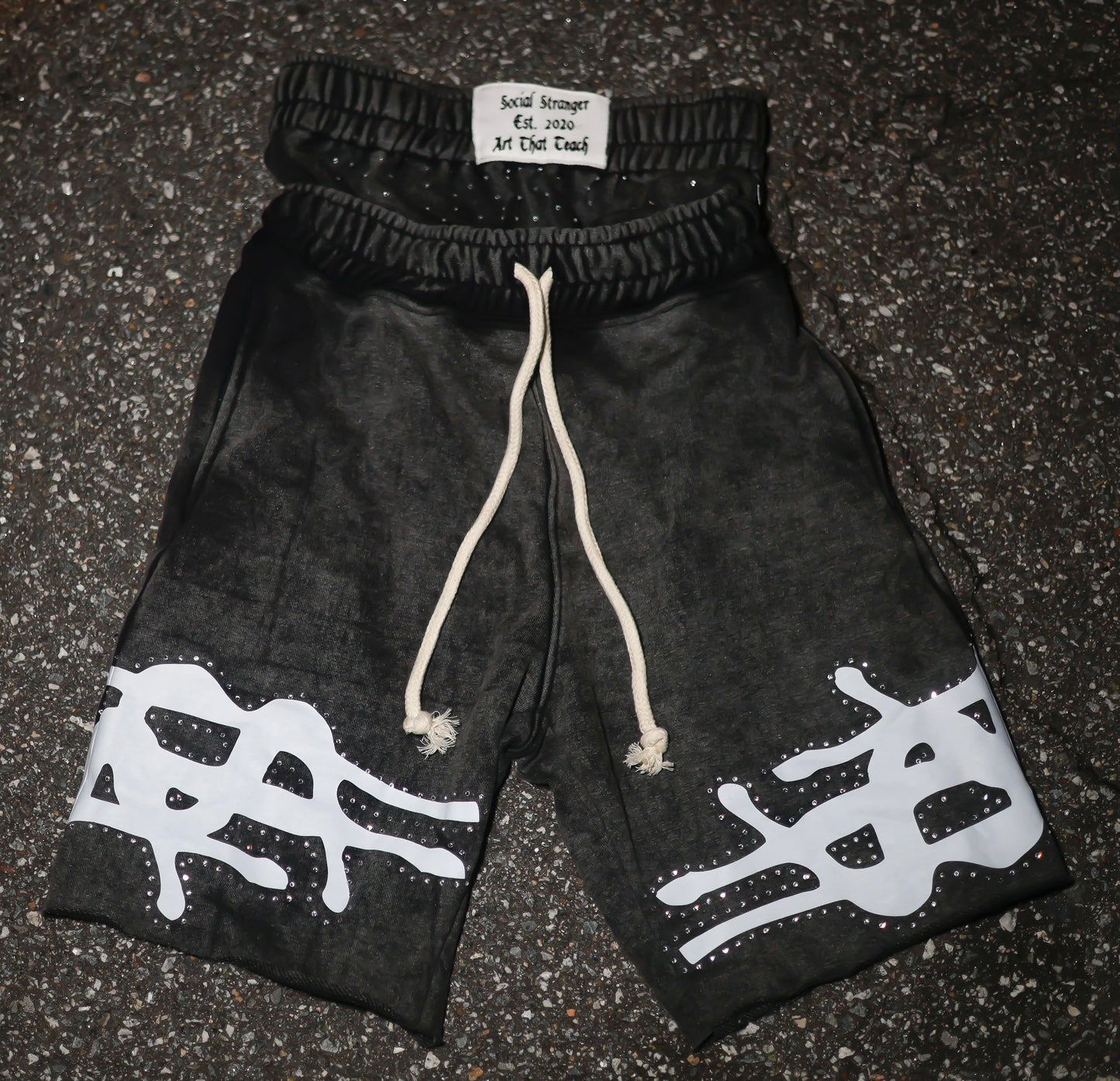 “Generational Wealth” Double Waistband Cotton Shorts